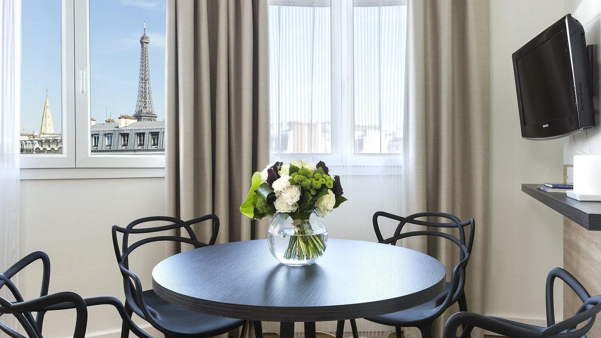 Citadines Tour Eiffel Paris Aparthotel